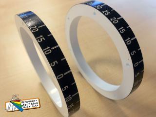 Kunststof ringen gegraveerd